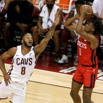 开云体育平台-2021届新秀大亮相，榜眼表现出色、状元难让人满意